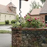 Alte Schule Reichenwalde