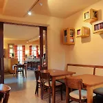 Alte Schule ホテル 3*