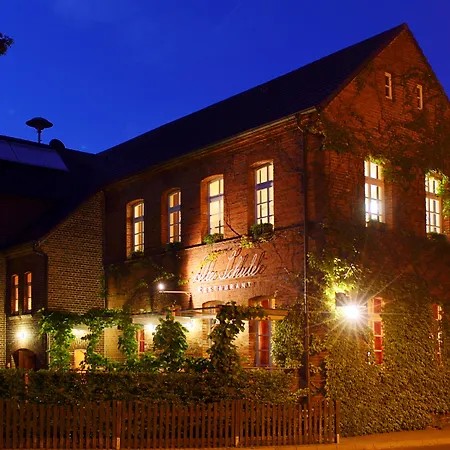 Hotel Alte Schule 3*