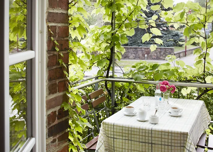 Alte Schule Отель 3*